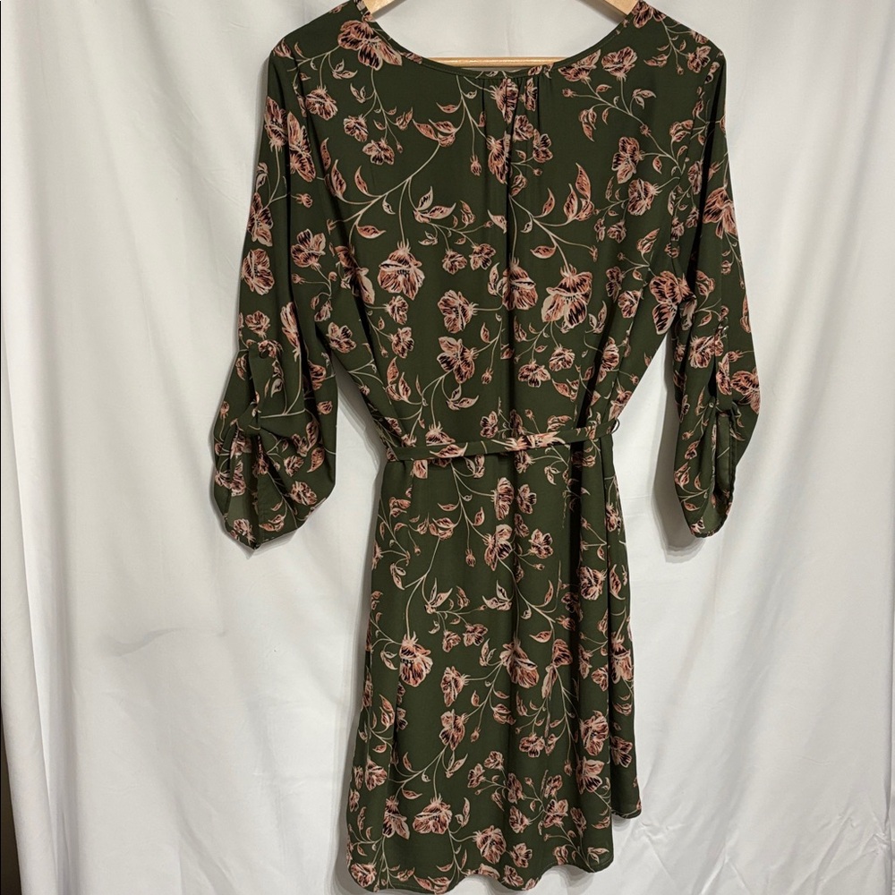 Verse Women’s Green Floral 3/4 length Sleeve Midi Dress Made in USA. - Picture 5 of 11